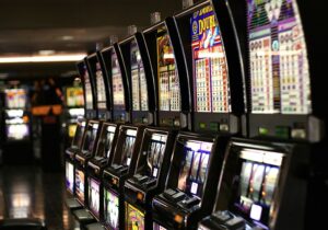 Evolusi Mesin Slot Dari Mekanik Menuju Digital Modern